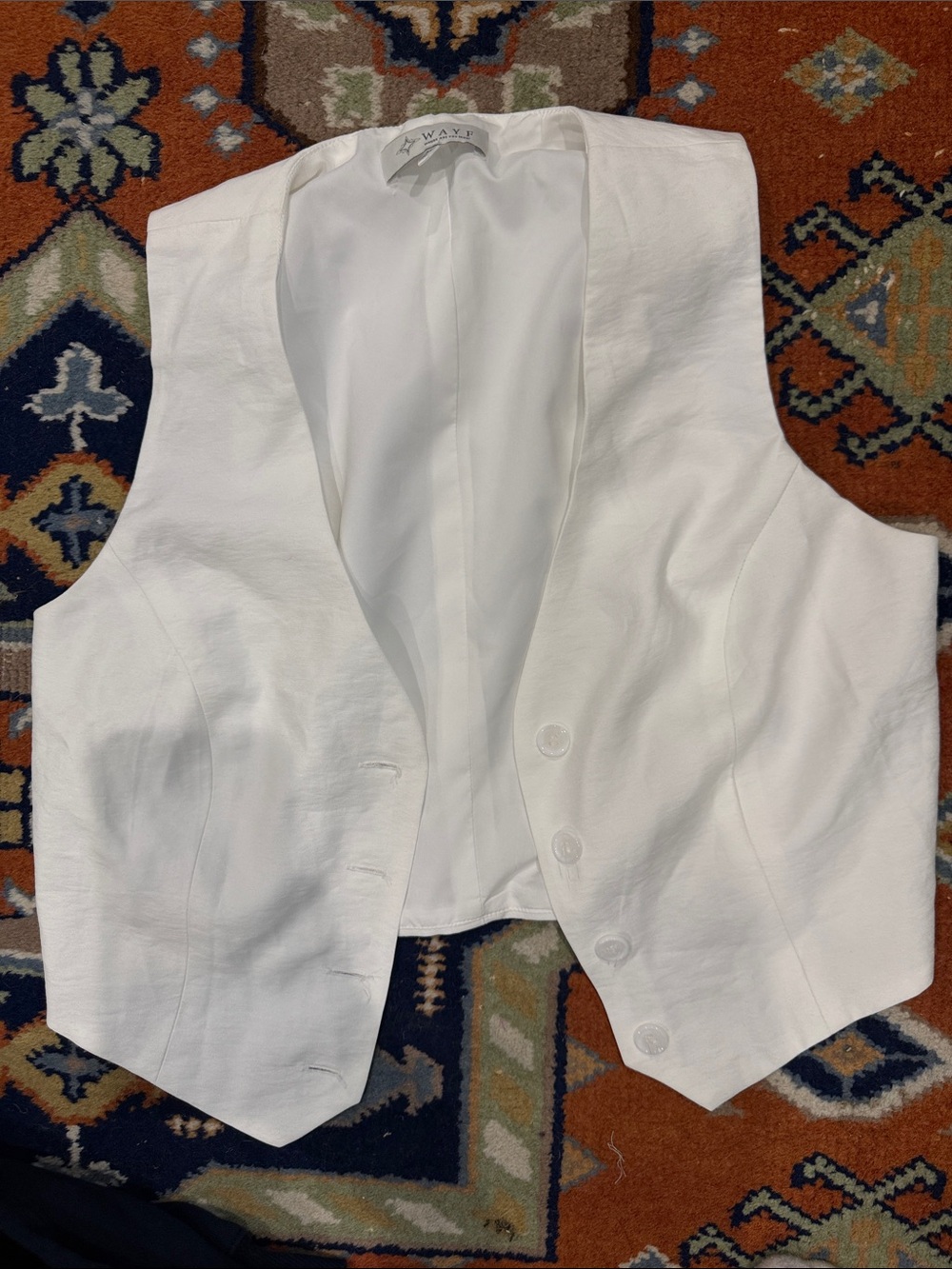 NWOT Wayf Cropped White Button Vest medium